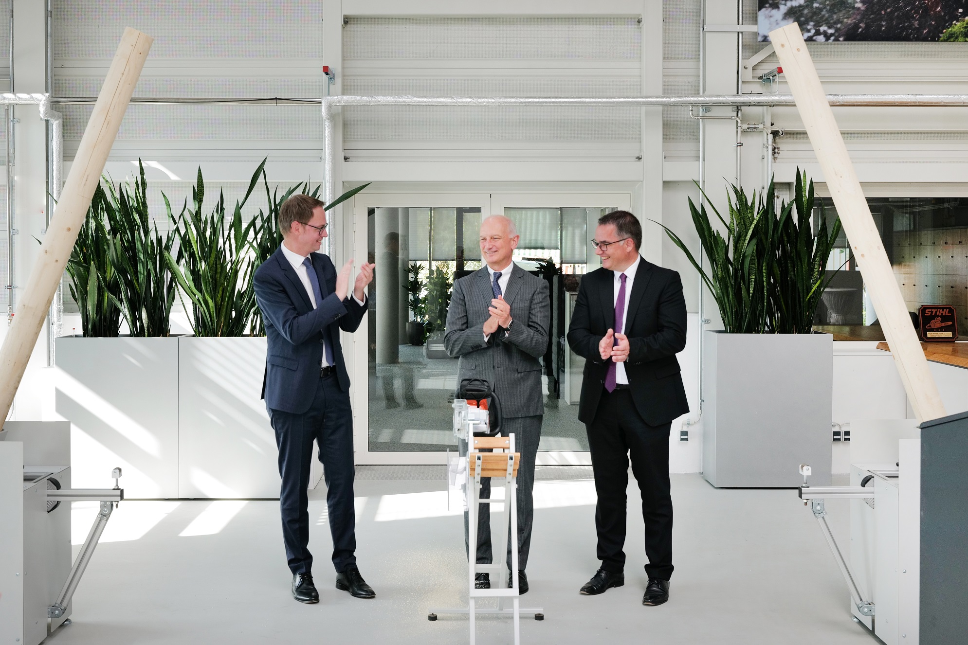 Officiell invigning av ny STIHL-byggnad för specialmaskinskonstruktion